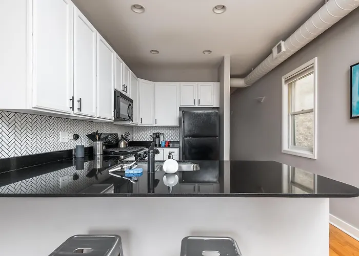 The Upscale Getaway Near Downtown * Chicago